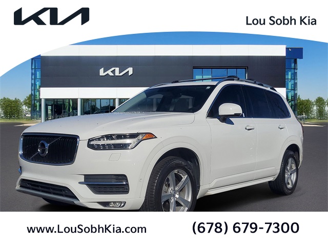 2017 Volvo XC90 Momentum's photo