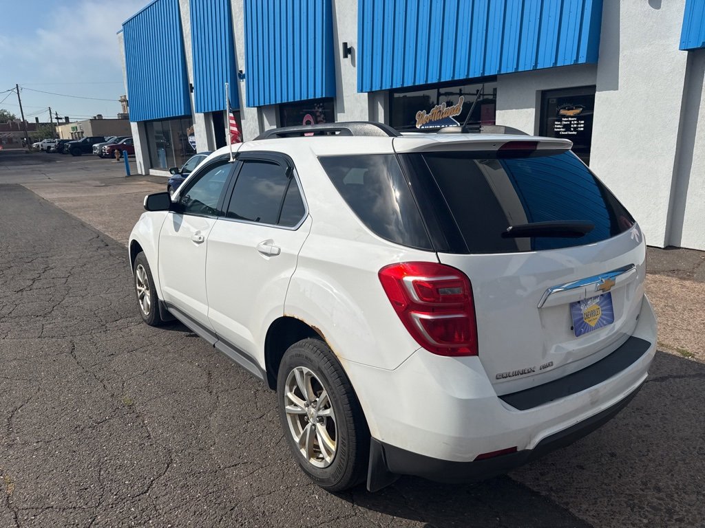 2017 Chevrolet Equinox LT photo 13