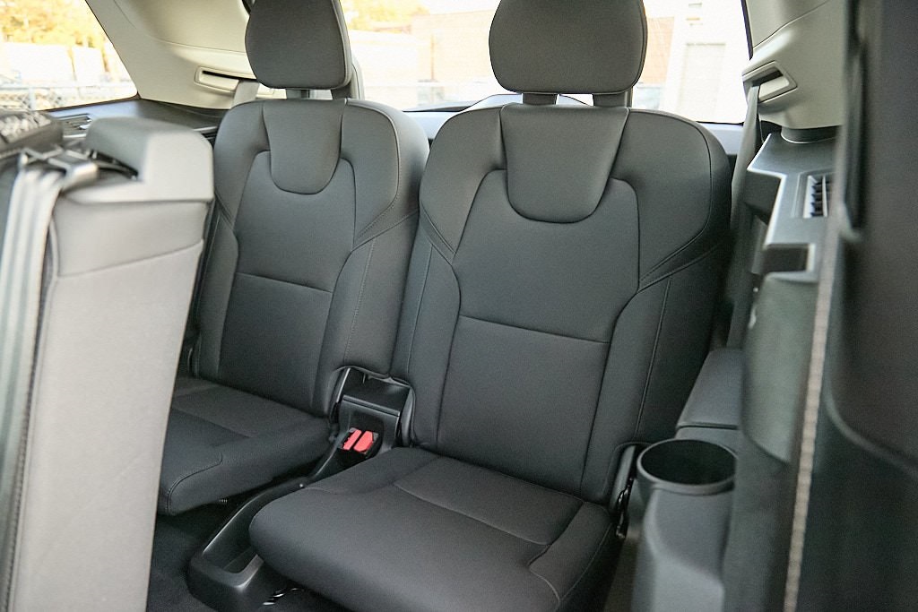 2026 VOLVO XC90 - Image 21