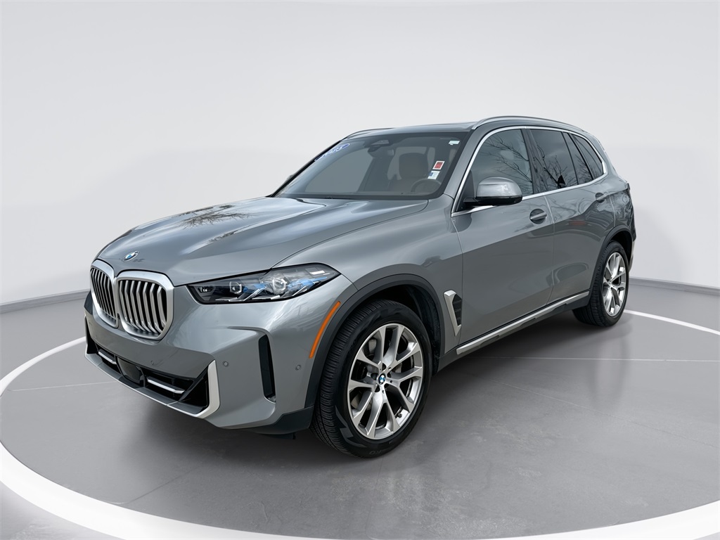 2025 BMW X5 Base's photo