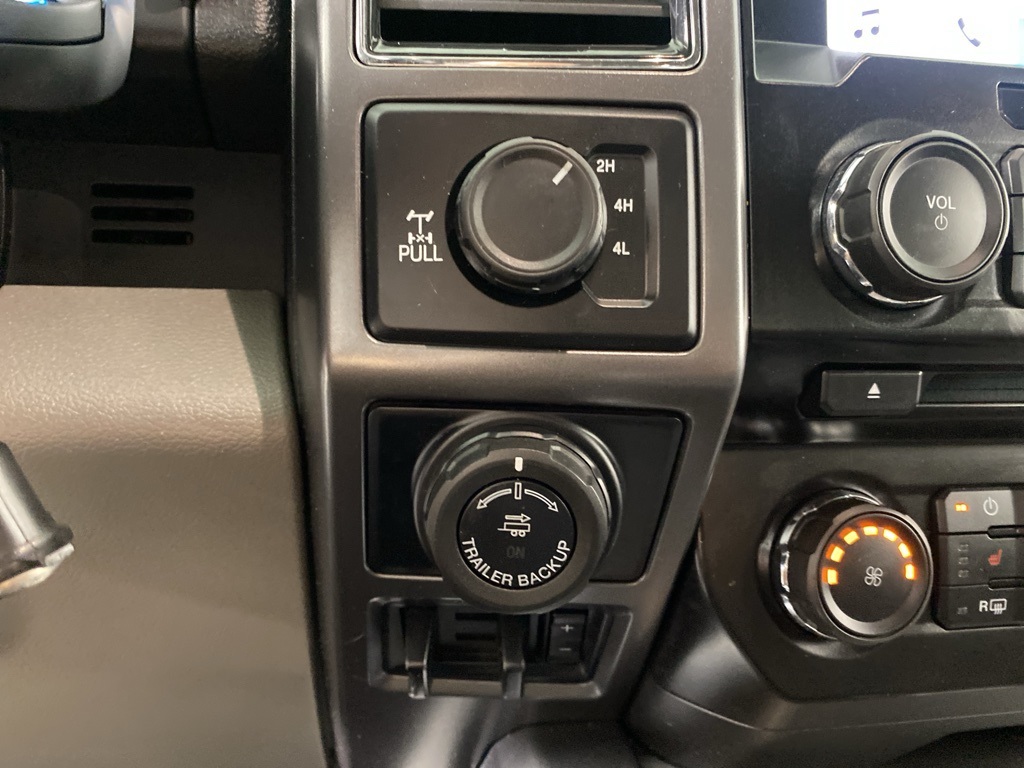 2017 Ford F-150 XLT photo 12