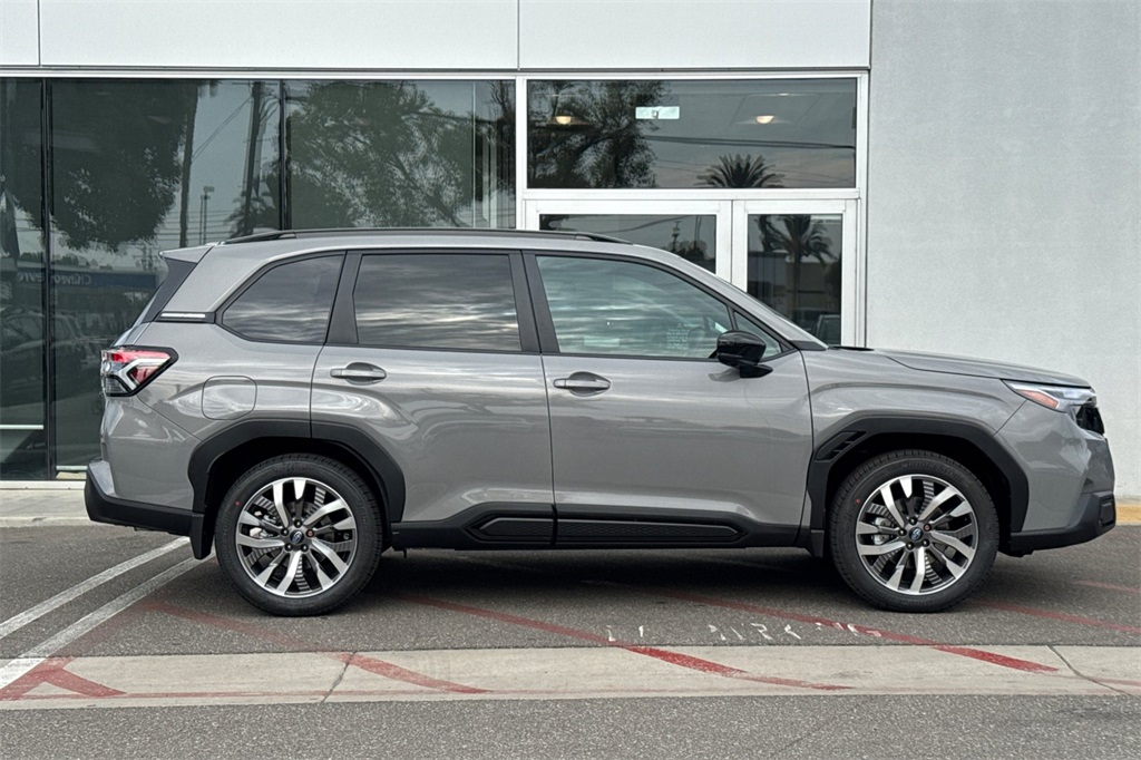 2026 Subaru Forester Touring photo 3