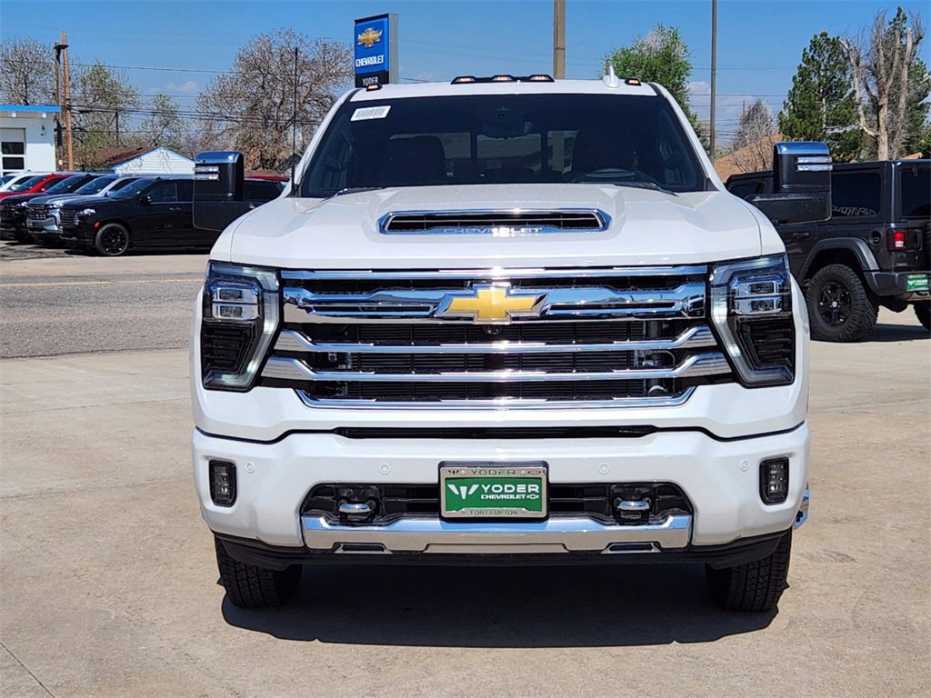 New 2024 Chevrolet Silverado 3500 HD High Country DRW Crew Cab in Fort