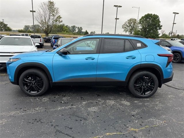 2026 Chevrolet Trax ACTIV photo 2