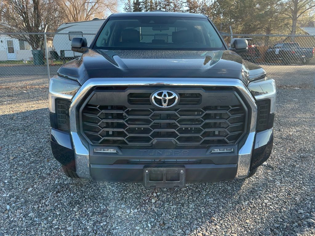 2023 Toyota Tundra SR5 photo 2