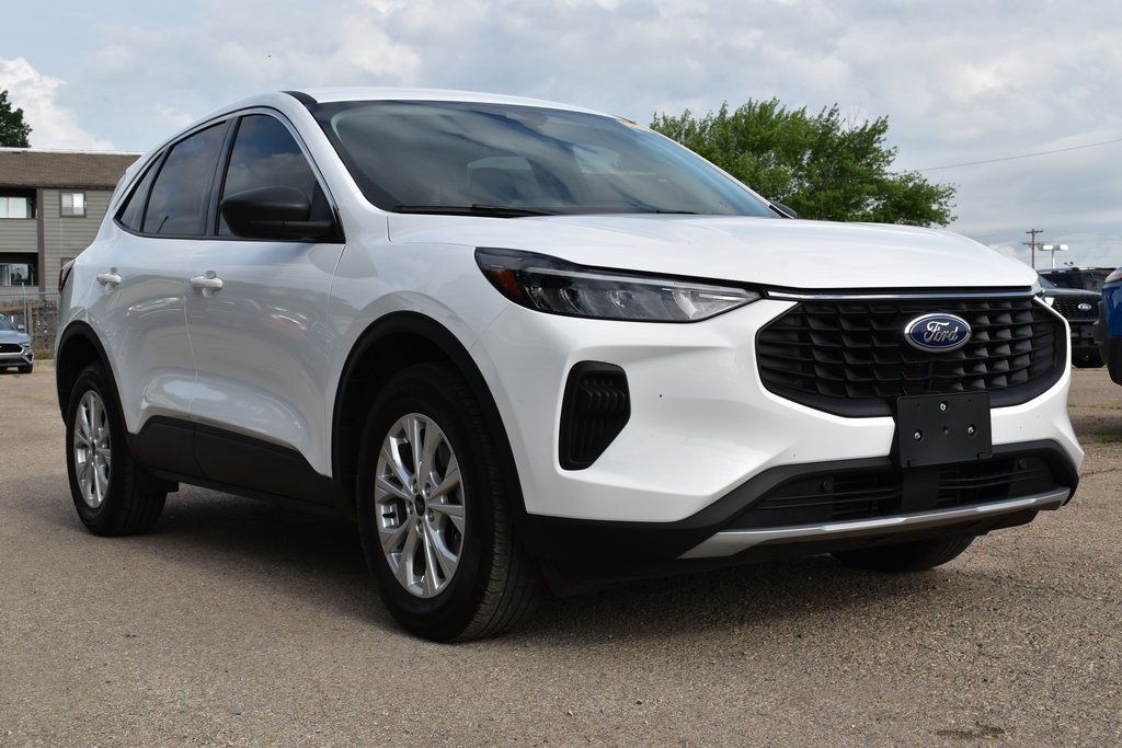 2023 Ford Escape Active photo 3