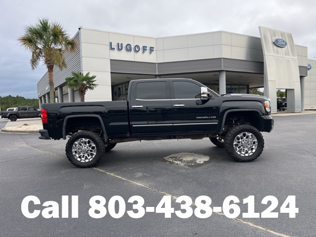 2019 Gmc Sierra HD Denali photo 2
