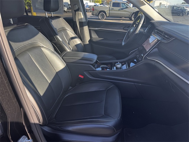 2022 Jeep Grand Cherokee Limited photo 12