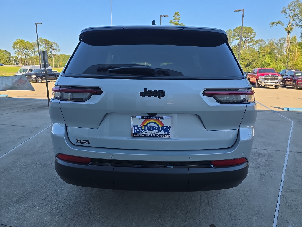 2025 Jeep Grand Cherokee Altitude X photo 5