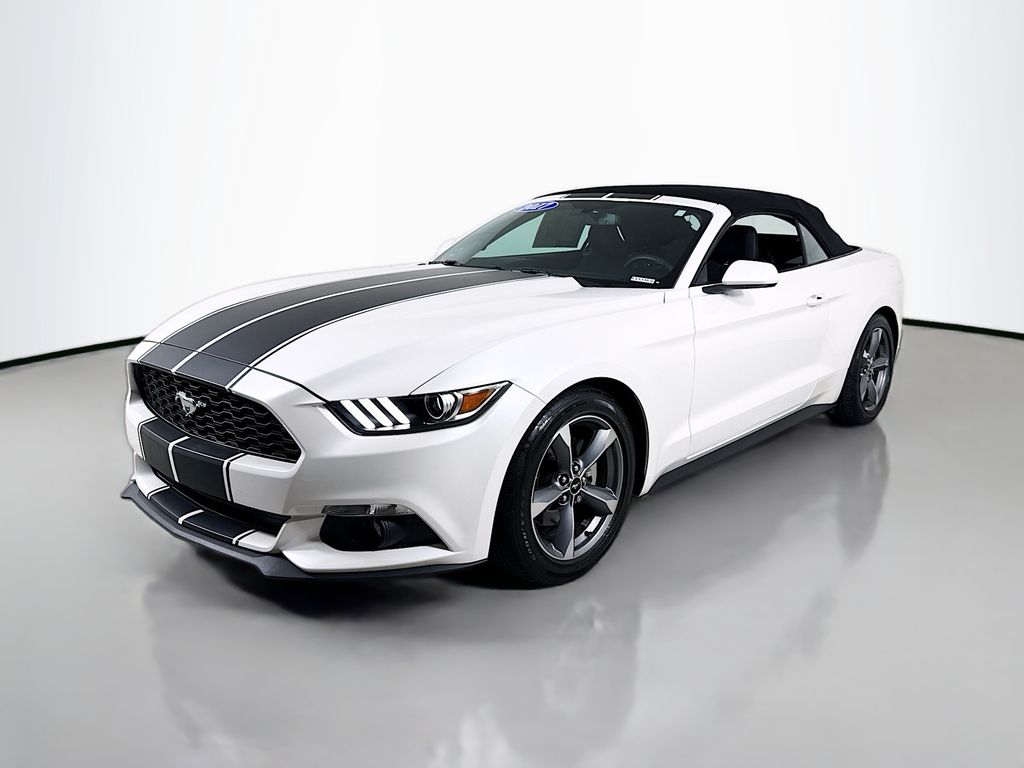 2017 Ford Mustang V6 Convertible photo 7