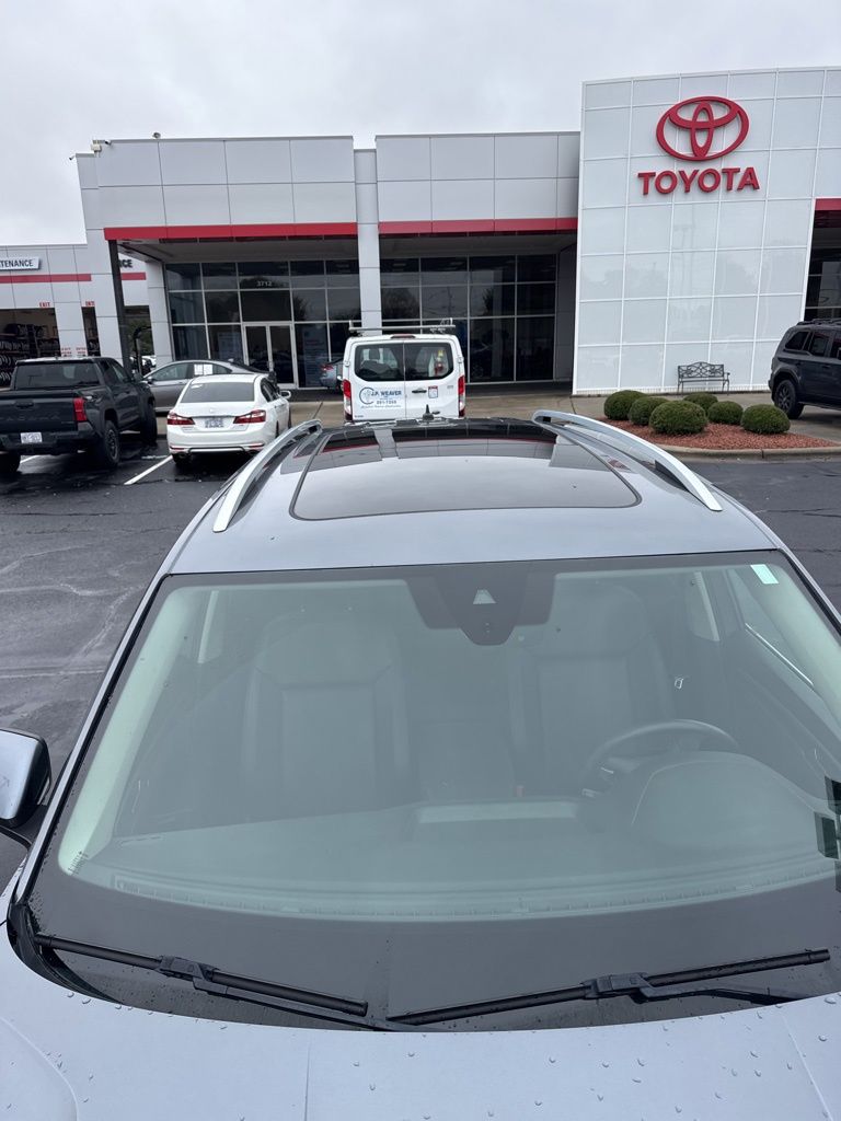 Used 2019 Volkswagen Atlas SEL with VIN 1V2MR2CAXKC550068 for sale in Wilson, NC