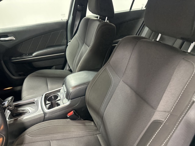 2019 Dodge Charger SXT photo 15