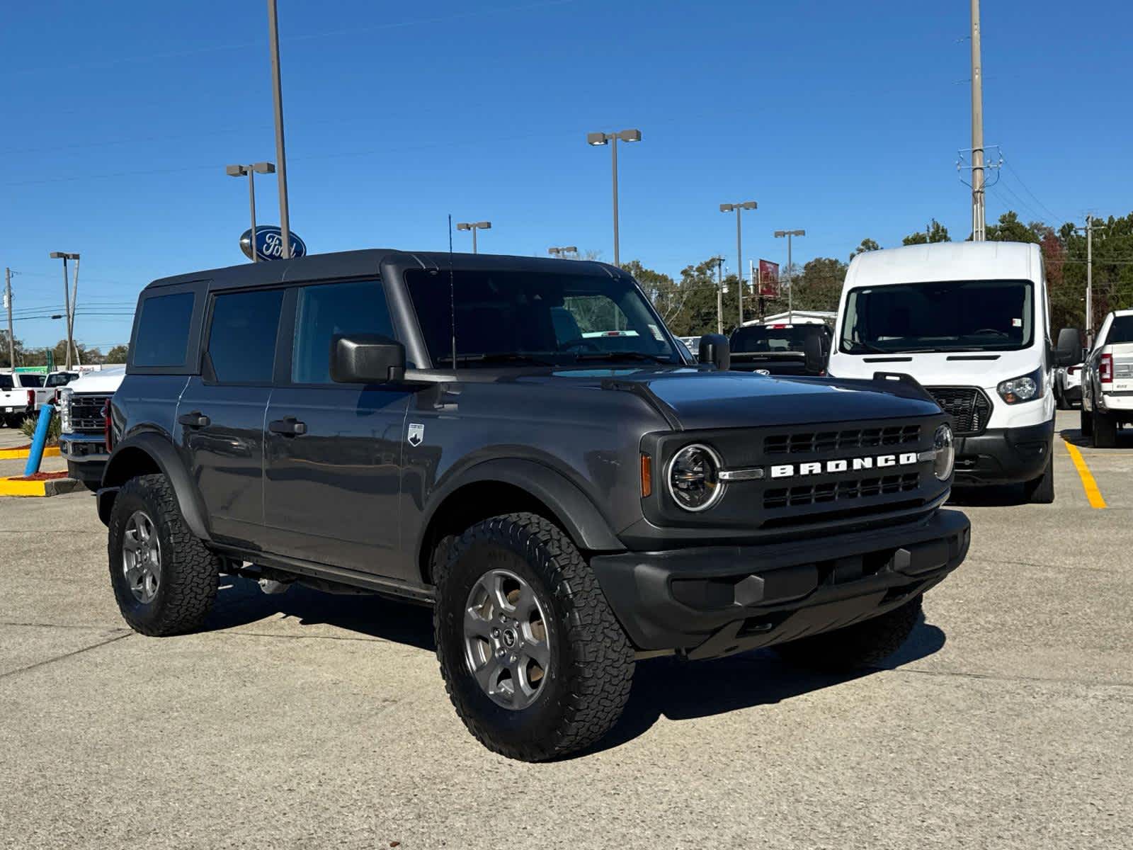 2025 Ford Bronco 4-Door Big Bend's photo