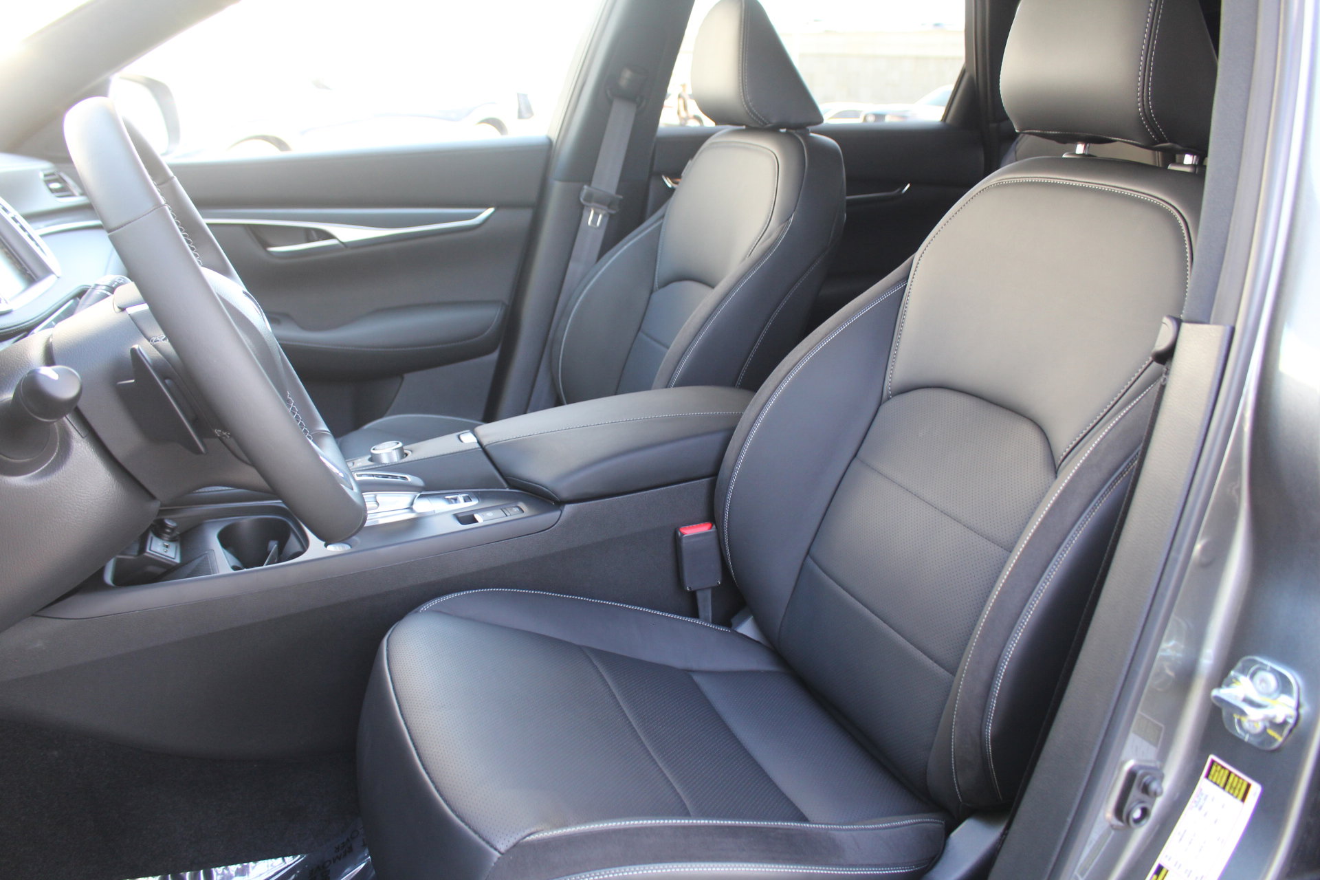 2025 Infiniti QX50 SPORT photo 11