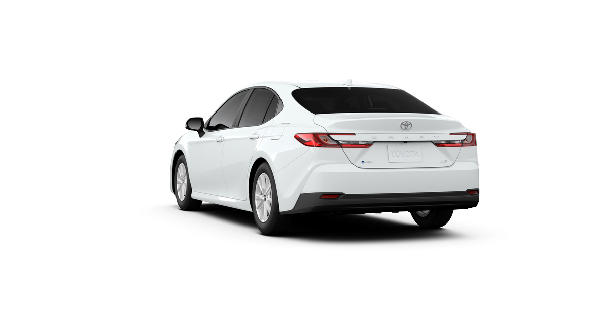2025 Toyota Camry LE photo 4