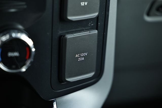 2024 Ford F-150 XLT photo 39