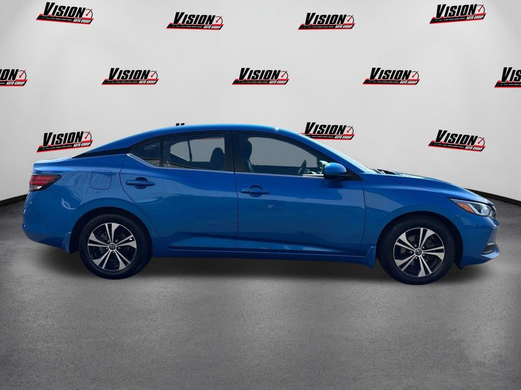 2023 Nissan Sentra SV photo 4