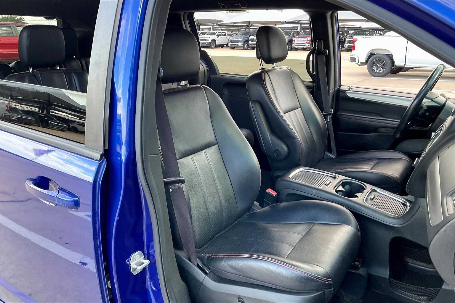 2019 Dodge Grand Caravan GT photo 9