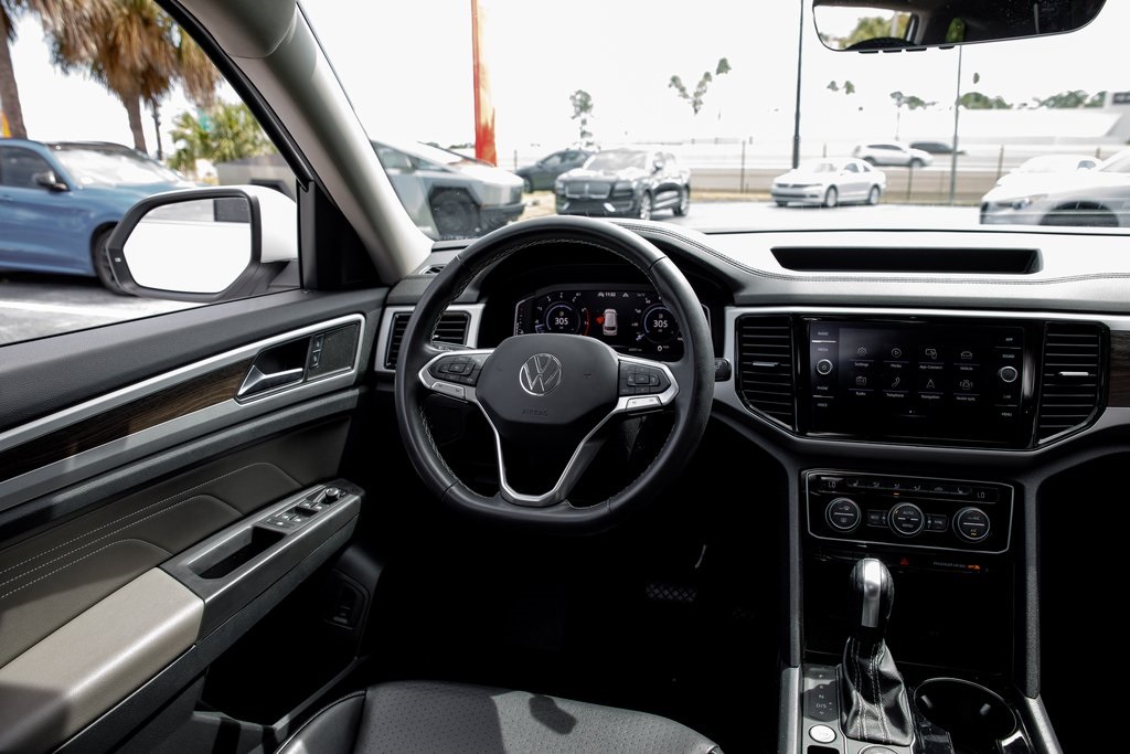 2022 Volkswagen Atlas V6 SE Technology photo 28