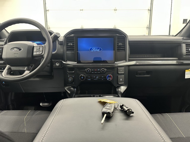 2025 Ford F-150 STX photo 2