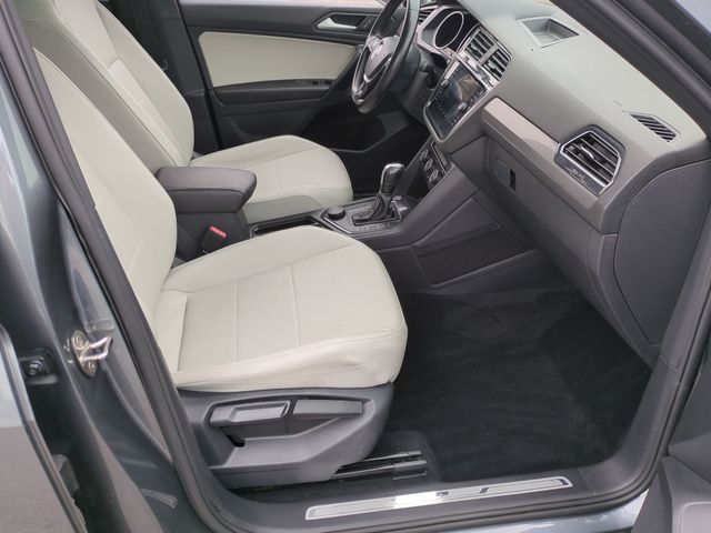2021 Volkswagen Tiguan SE R-Line Black photo 33