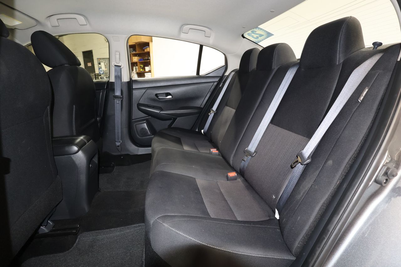2023 Nissan Sentra SV photo 22