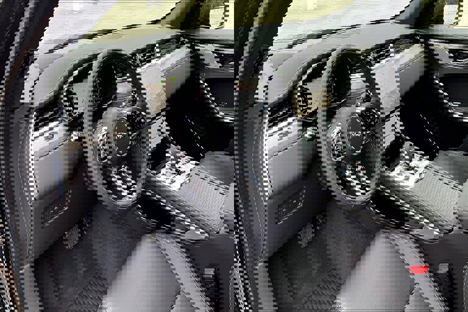 2026 Jaguar F-PACE P250 R-Dynamic S photo 5