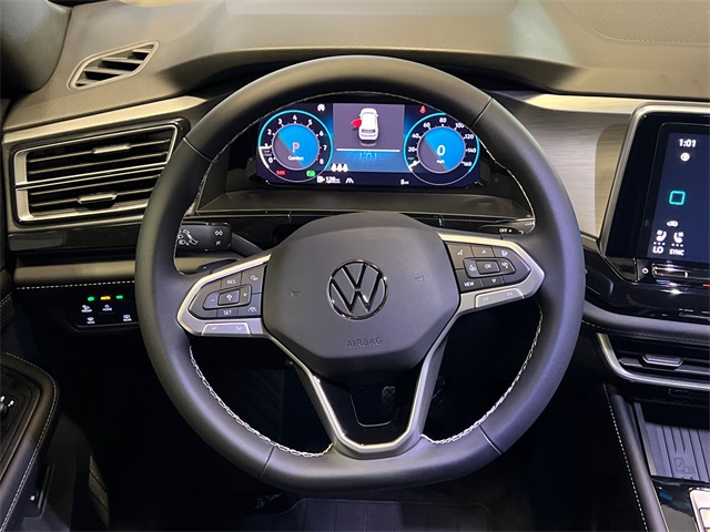 2026 Volkswagen Atlas Cross Sport SE Technology photo 13