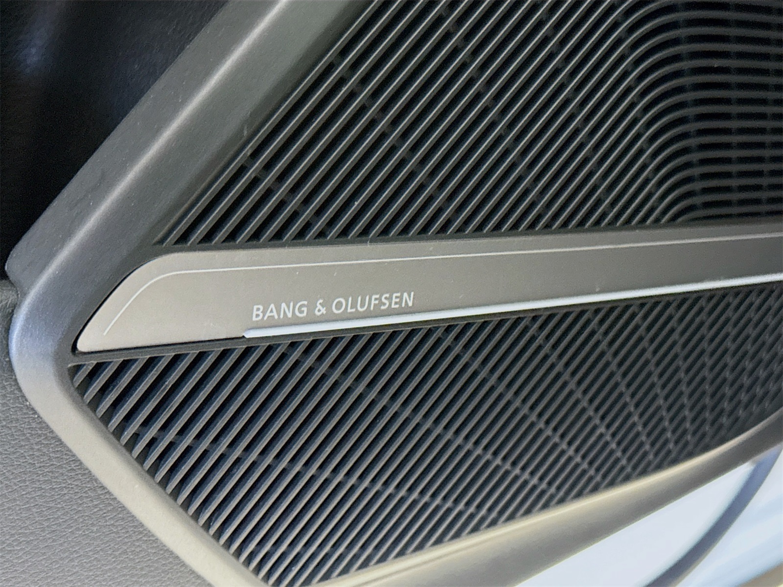 2023 Audi Q5 45 S line Premium photo 19