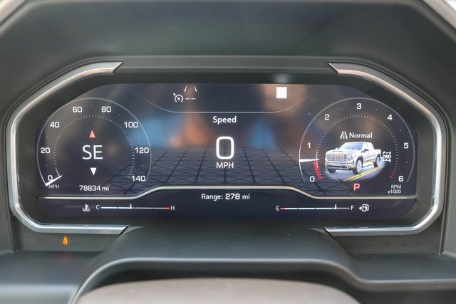 Used 2022 White Frost Tricoat GMC Denali image 37