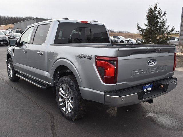 2025 Ford F-150 XLT photo 2