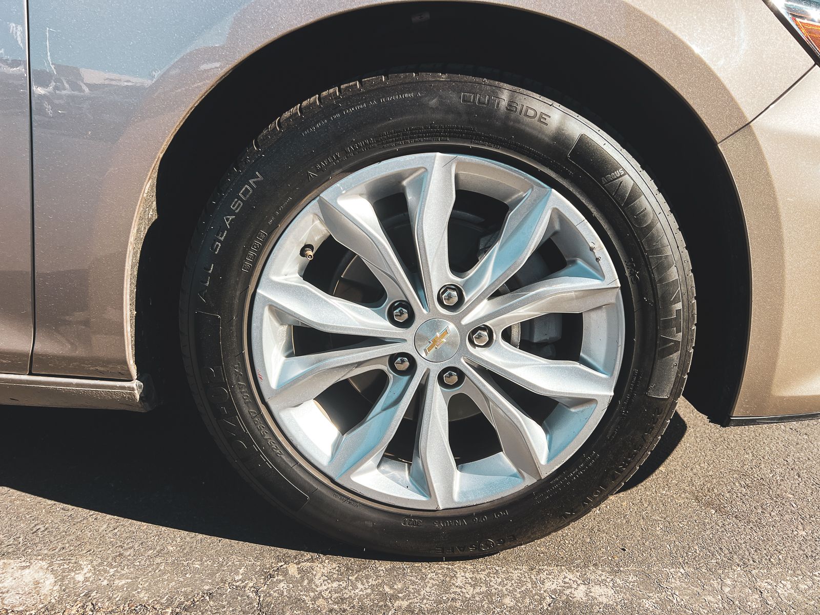 2023 Chevrolet Malibu 1LT photo 10