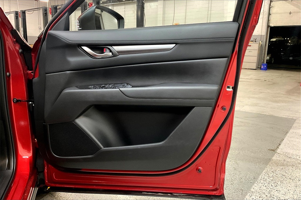 2025 Mazda CX-5 2.5 S Preferred photo 21