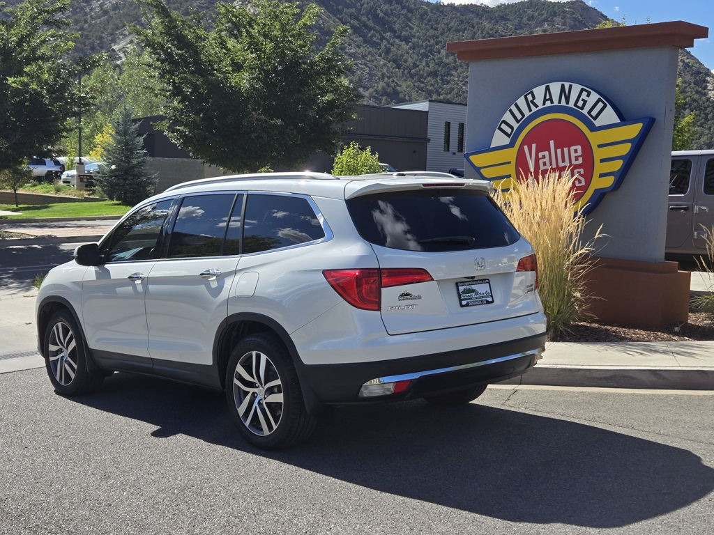 2017 Honda Pilot Elite photo 7
