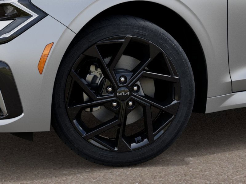 2026 Kia K5 GT-Line photo 8
