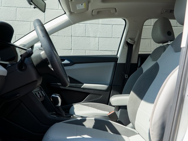 2022 Volkswagen Taos SE photo 17