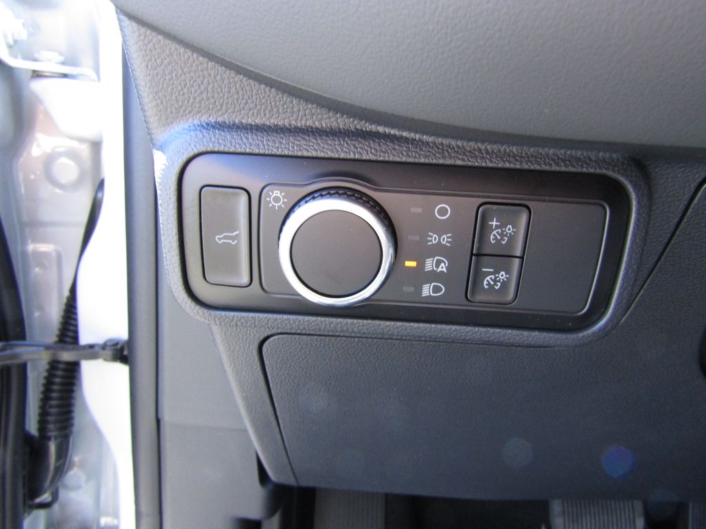 2025 Ford Explorer photo 11