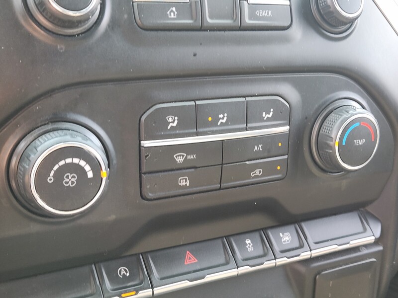 2020 Chevrolet Silverado 1500 LT photo 19
