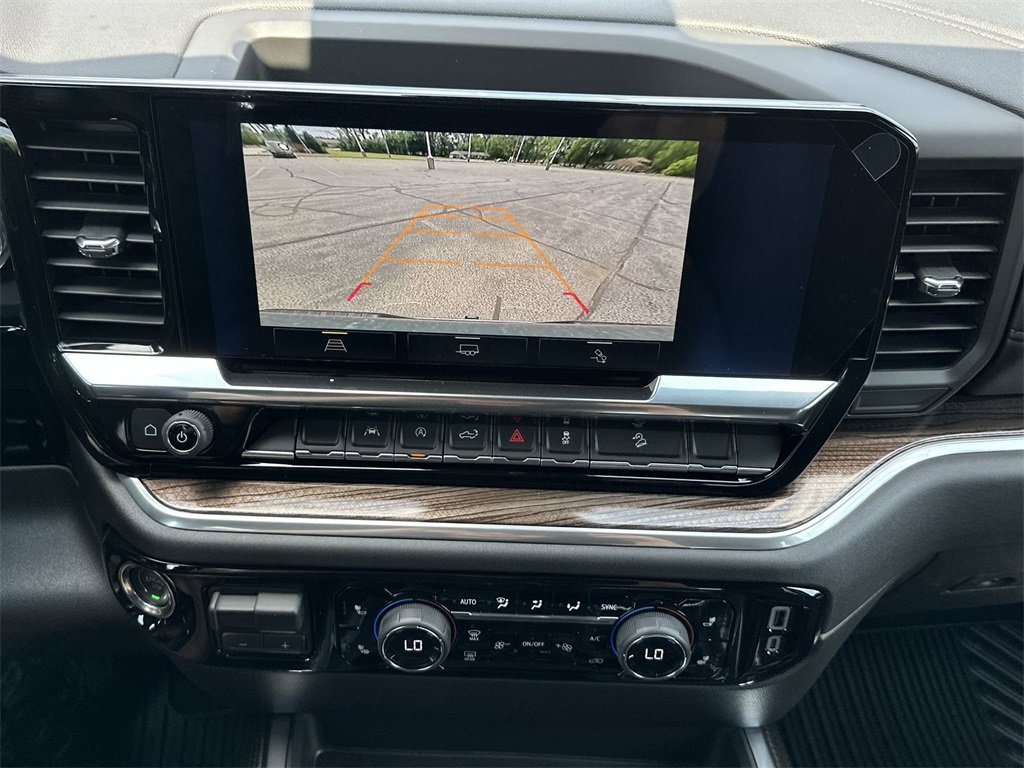 2025 Chevrolet Silverado 1500 LT photo 20