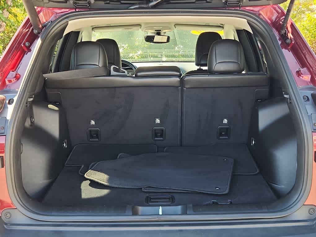 2019 Jeep Cherokee Latitude photo 17