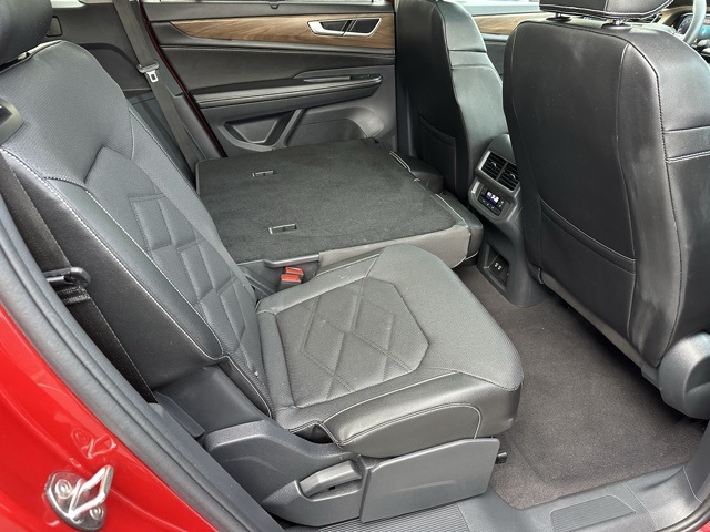 2024 Volkswagen Atlas SE Technology photo 20