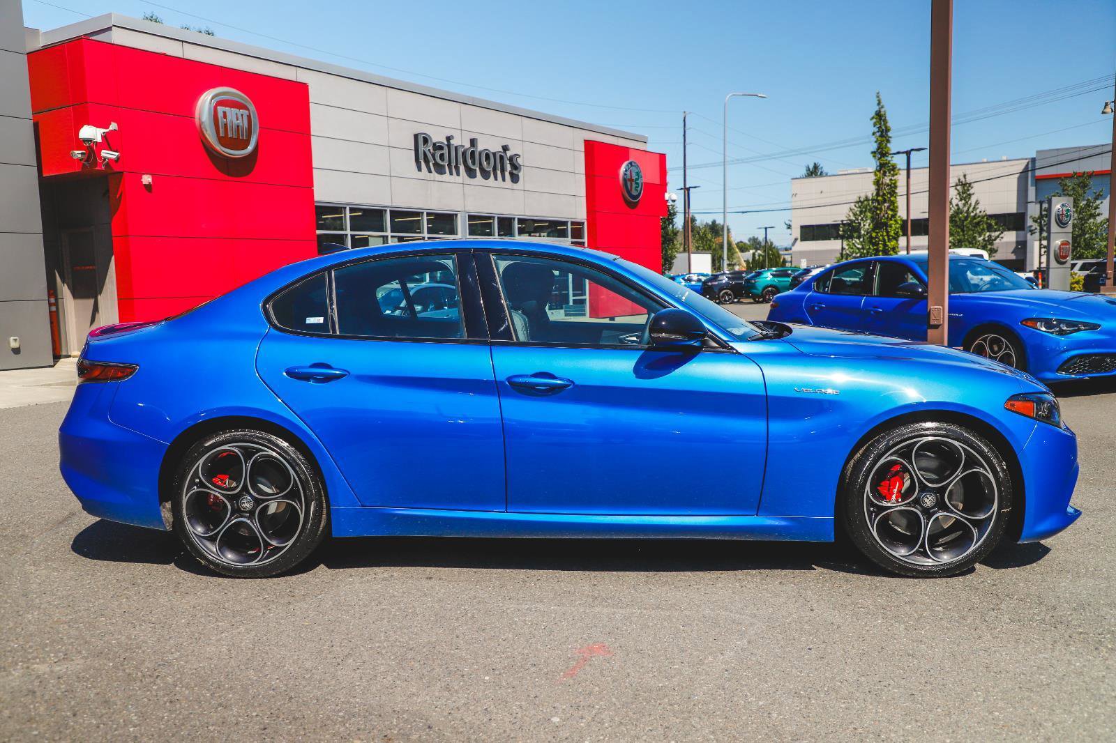 2025 Alfa Romeo Giulia Base photo 7