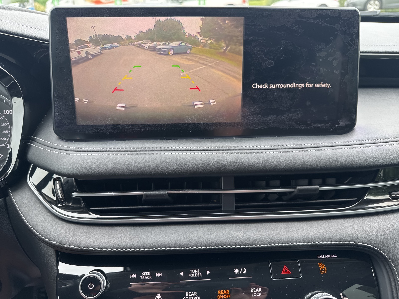 2022 Infiniti QX60 Pure photo 29