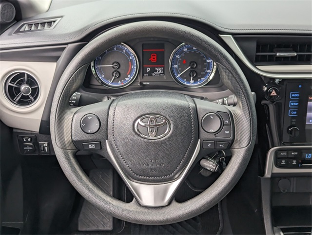 2019 Toyota Corolla L photo 8