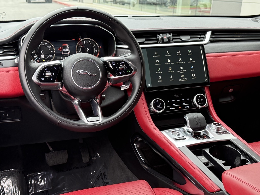 2025 Jaguar F-PACE P400 R-Dynamic S photo 22