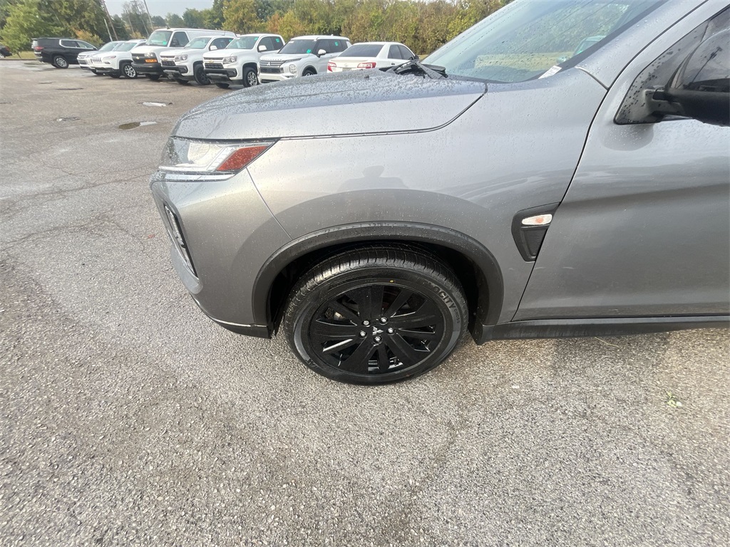 2021 Mitsubishi Outlander Sport LE photo 10