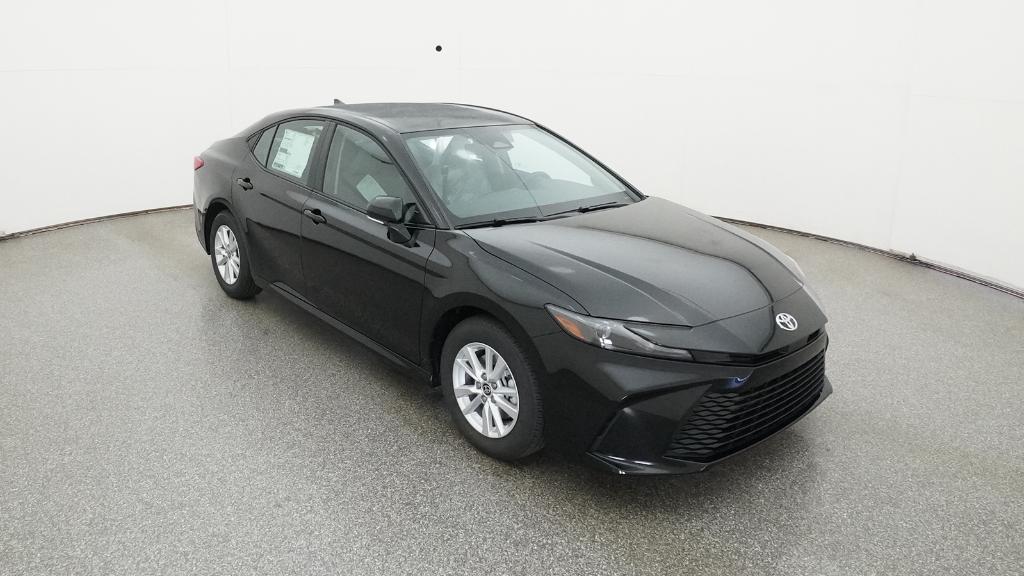 2025 Toyota Camry LE photo 29