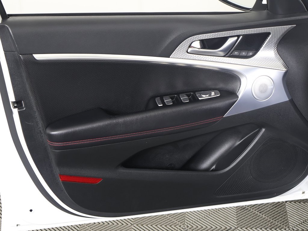 2023 Genesis G70 2.0T Sport Prestige photo 20