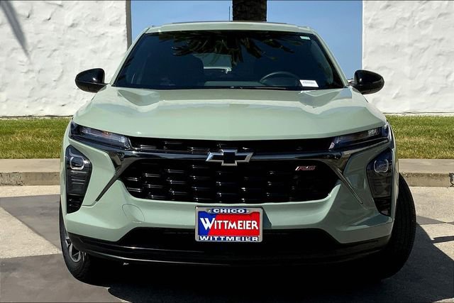 2024 Chevrolet Trax photo 3