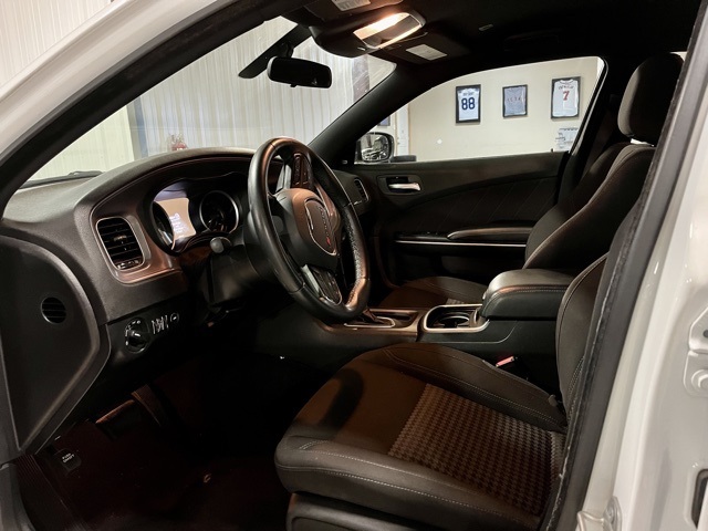 2023 Dodge Charger SXT photo 3